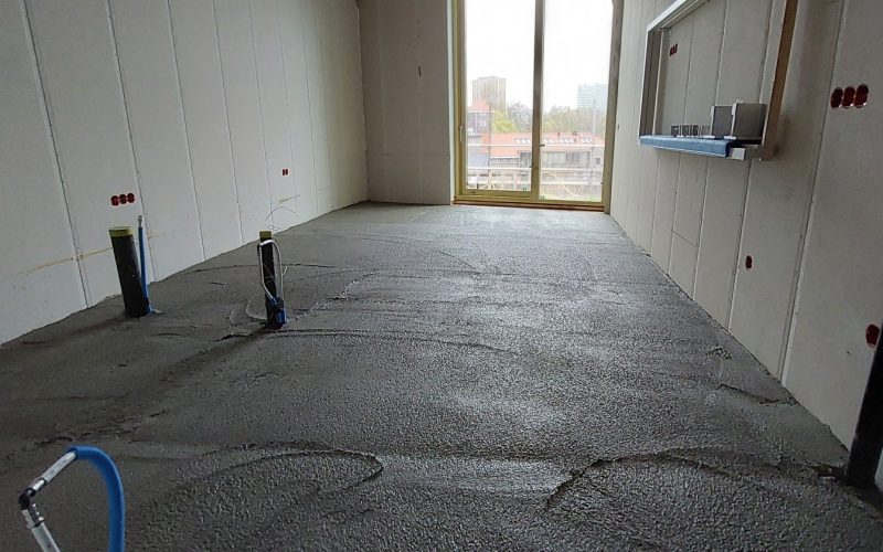 isolatiebeton vloer eps beton gestort in een nieuwbouwwoning