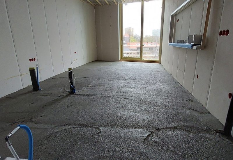 isolatiebeton vloer eps beton gestort in een nieuwbouwwoning